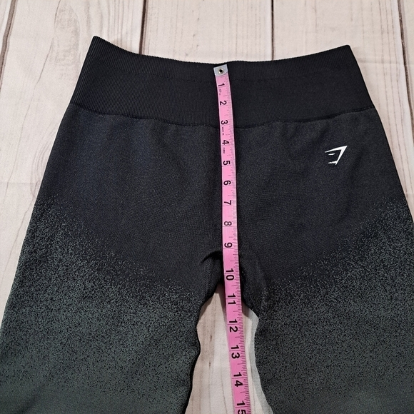 GymShark Compression Shorts. No Size Tag See size guide and photos - Picture 5 of 9